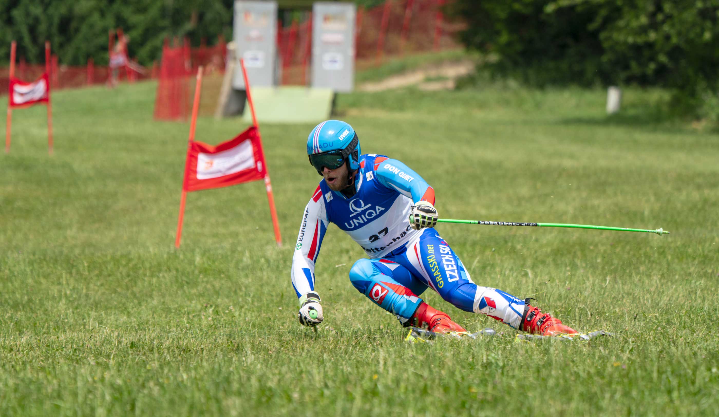 Skiing technique